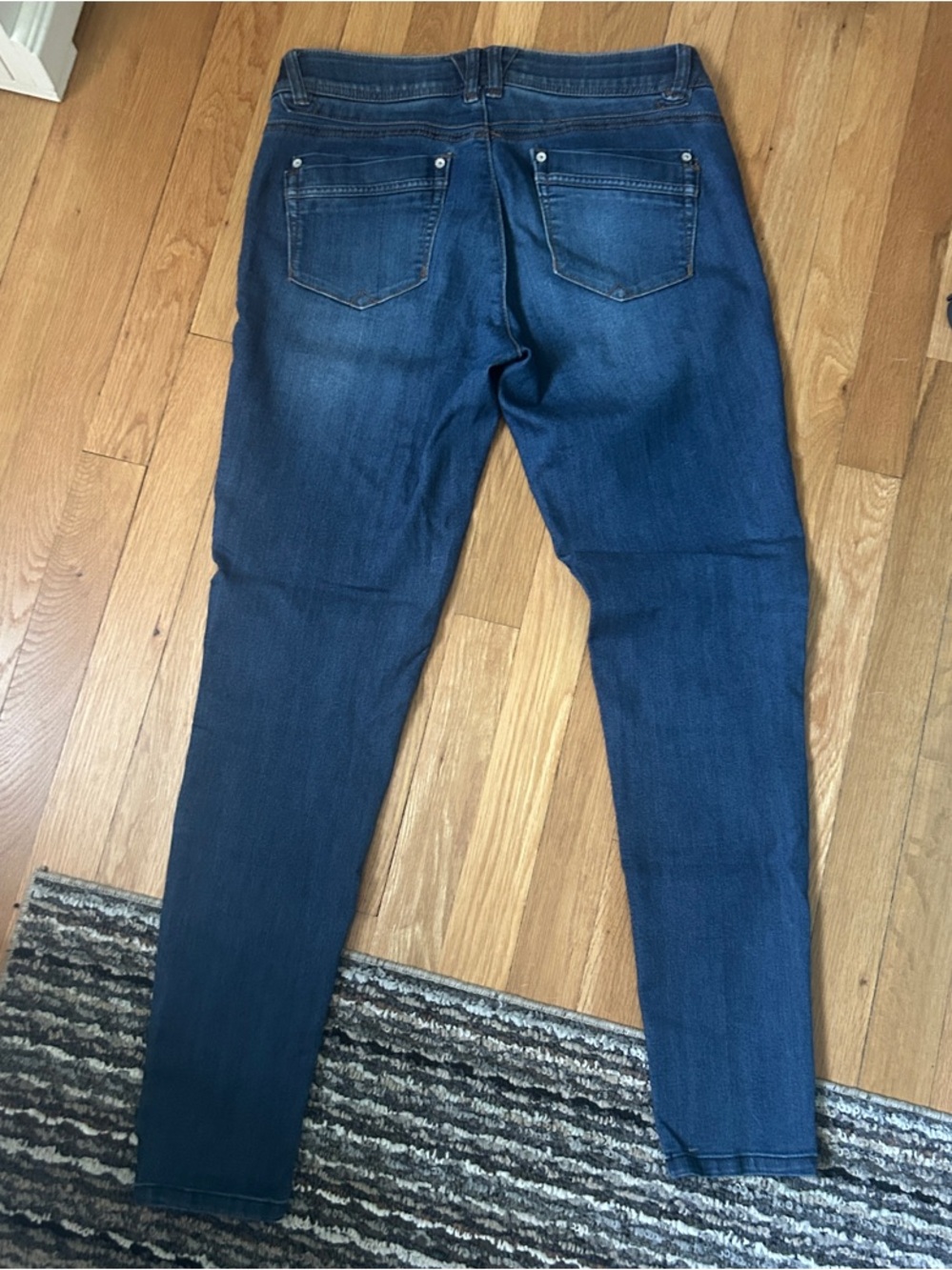 Democracy Dark Blue Women’s Slim Jeans size 6.